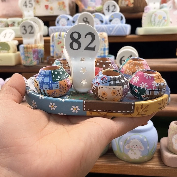 82……手工手绘花盆