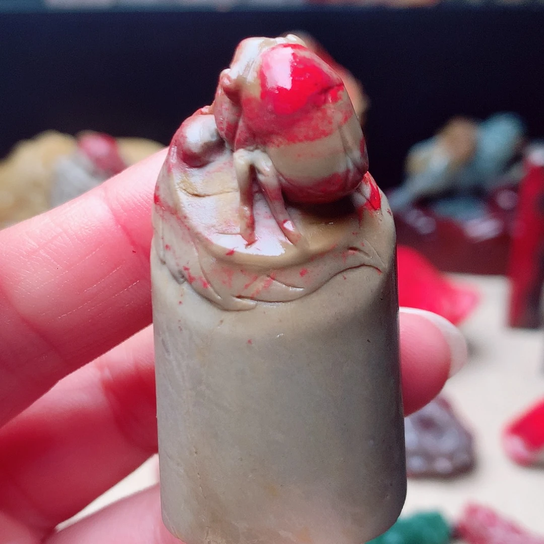 昌化鸡血石精美闲章富甲一方