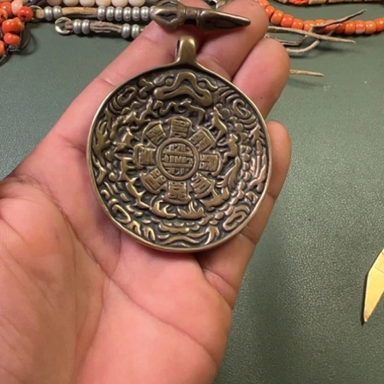 泥塑伊*一个个个个个个