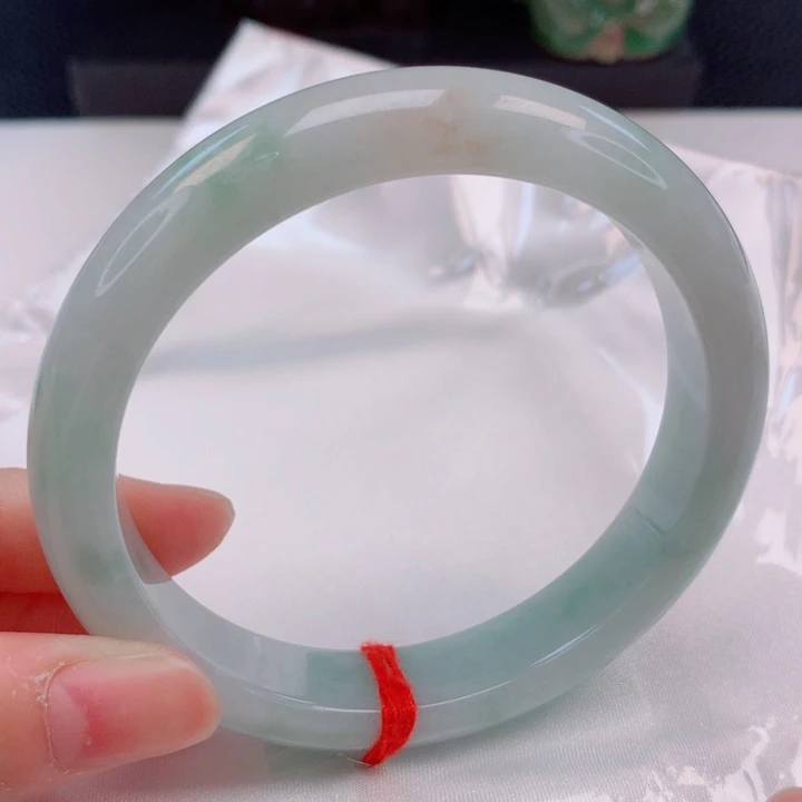 翡翠未镶嵌手镯60圈