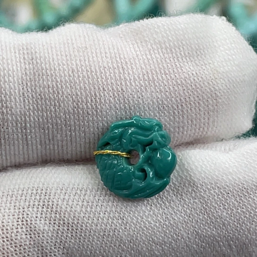 绿松石未镶嵌挂件