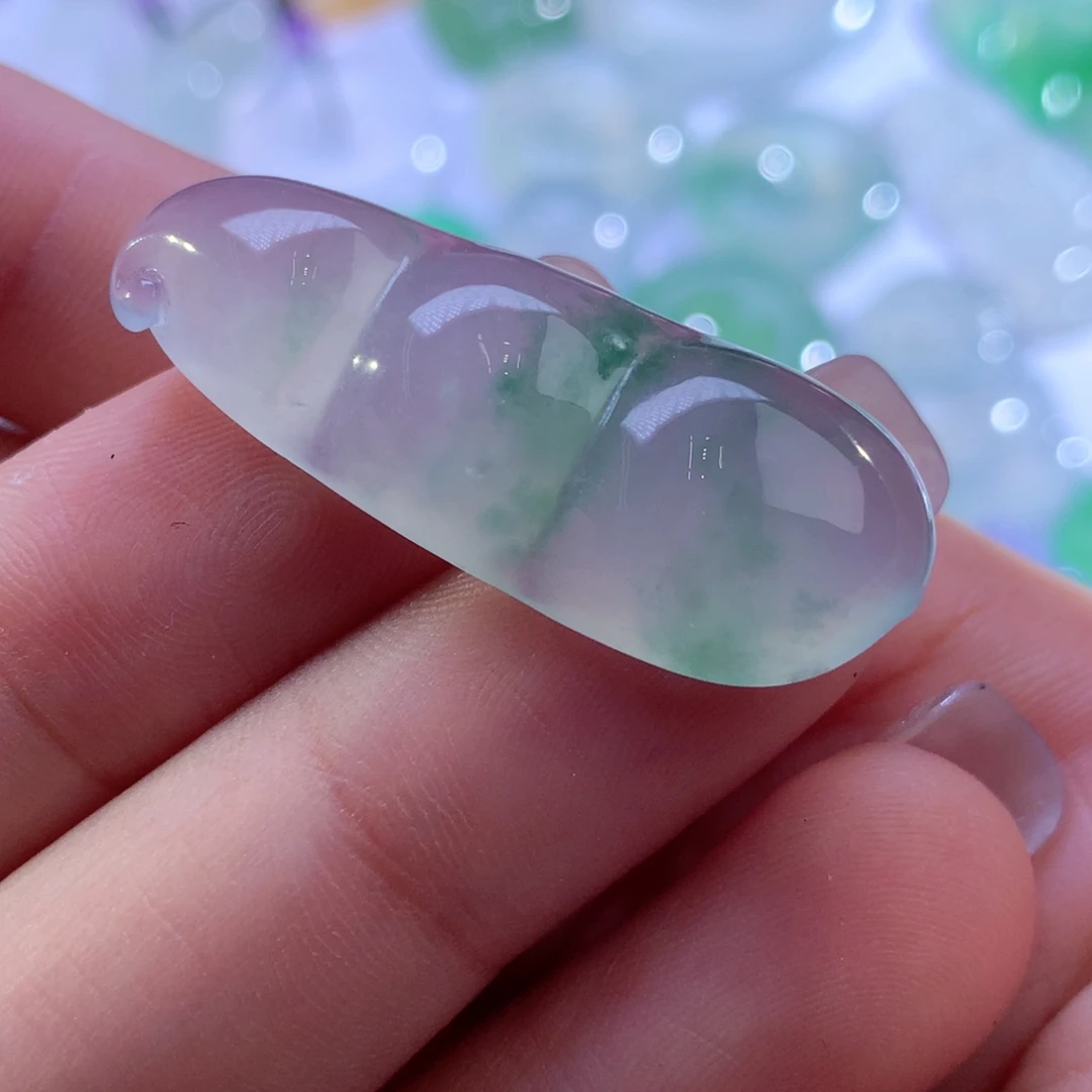 翡翠未镶嵌颈饰缅甸翡翠