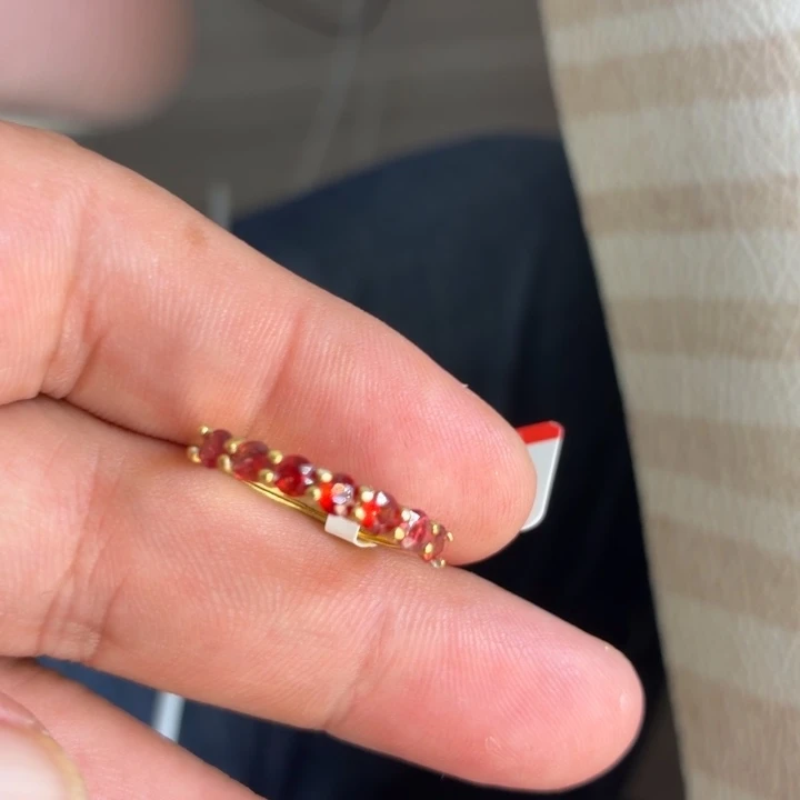 戒指银S925镶嵌彩色蓝宝石戒指一枚