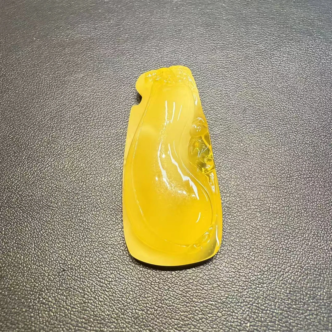 【曹掌柜精选】4 PM00118 蜜蜡茄子吊坠-尺寸50*20mm
