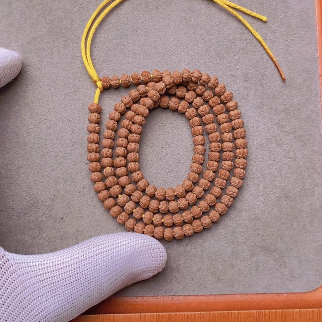 乘***浪金刚菩提吊坠飞碟佛手