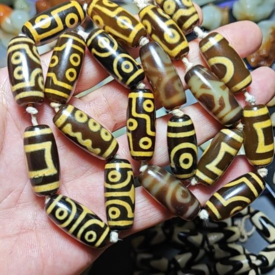 颈饰未镶嵌透闪石质玉美**荐