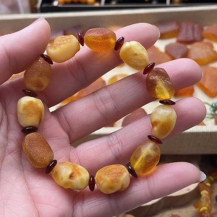 琥珀未镶嵌套链手串