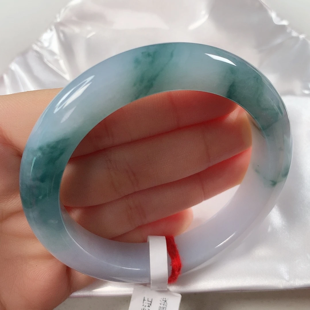 翡翠手镯未镶嵌 正圈①⑤⑨