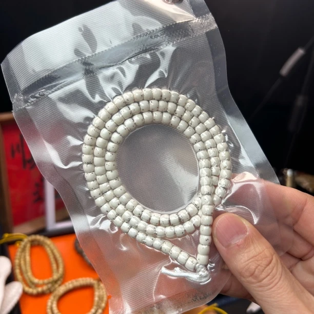 （SSSS级数星星直切）海南料原生态星月菩提6*5mm直切数星星长串