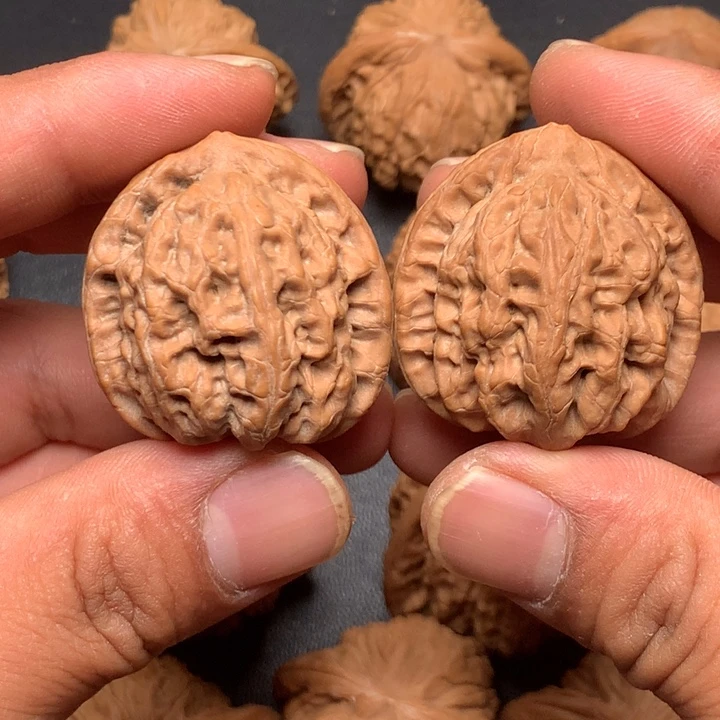 文玩核桃把件34佛度52