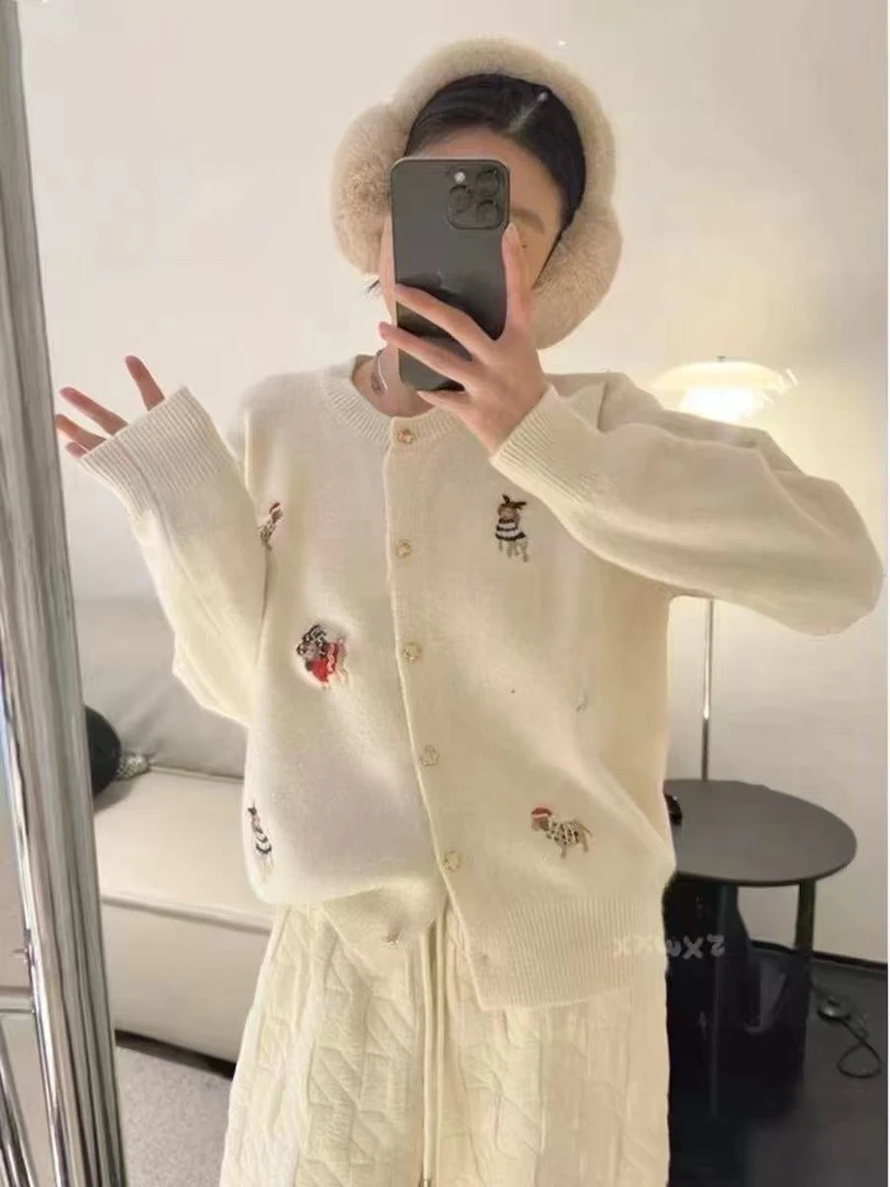 QL5060-羊绒开衫气质长袖潮牌休闲白色