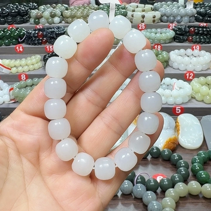 未镶嵌手链和田玉青海料老型卡12