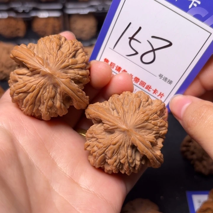 把件文玩核桃45虎头158全