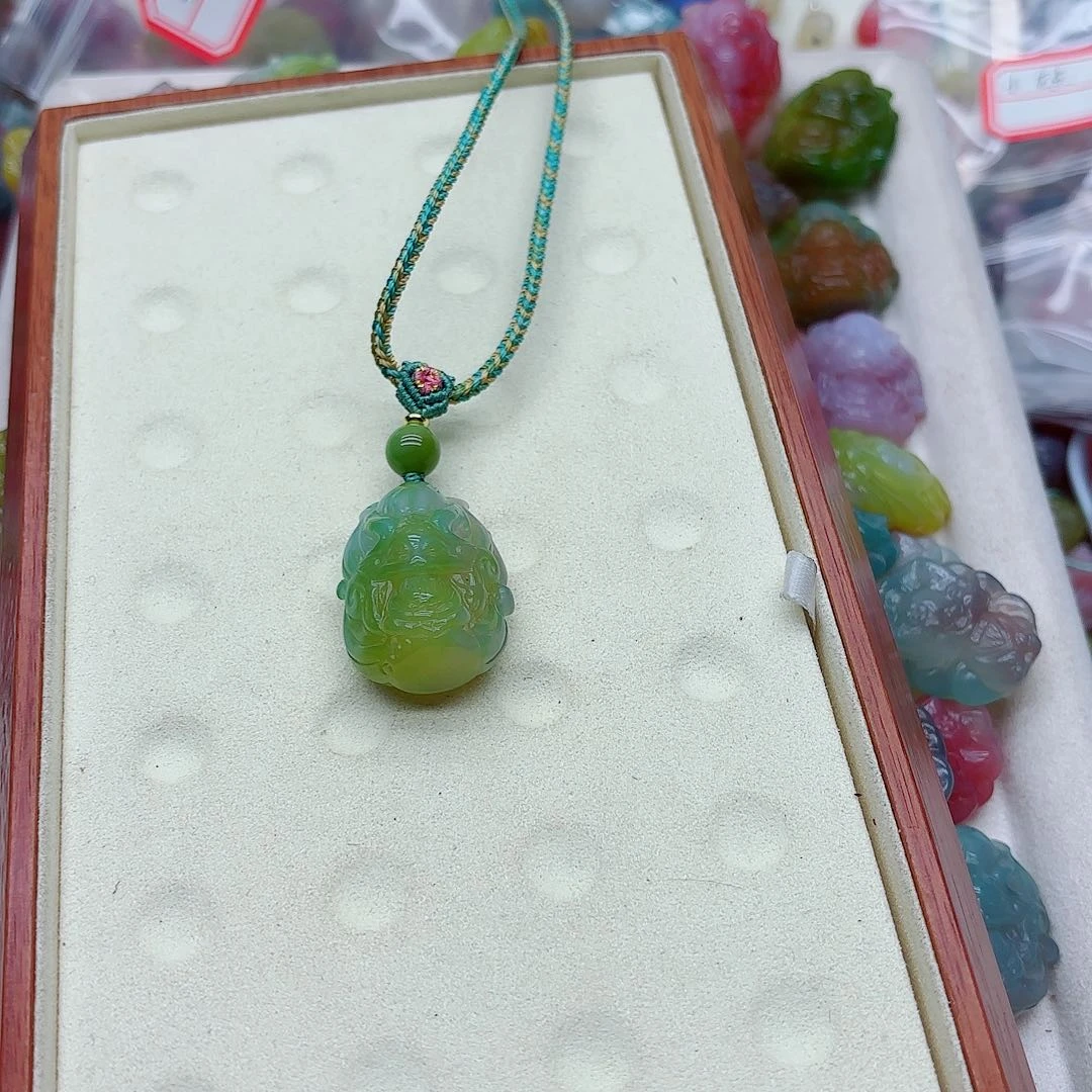 玛瑙/玉髓手链未镶嵌婉*盐源8