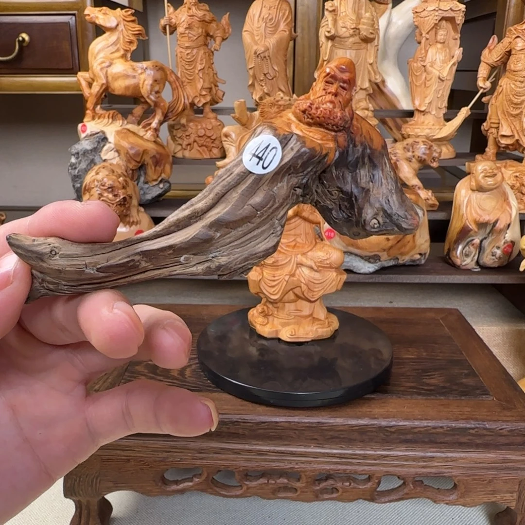 崖柏小木匠艺雕一物一拍