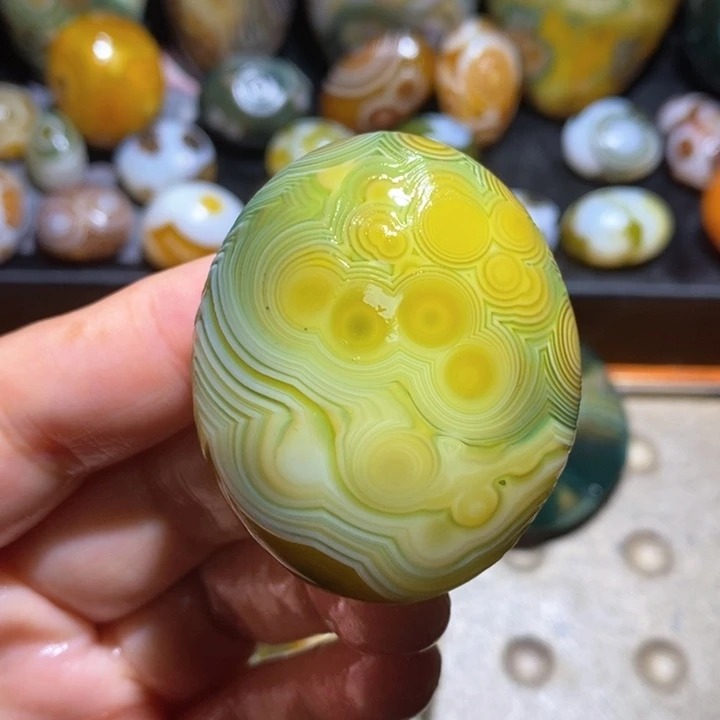 玛瑙/玉髓未镶嵌珠宝半成品