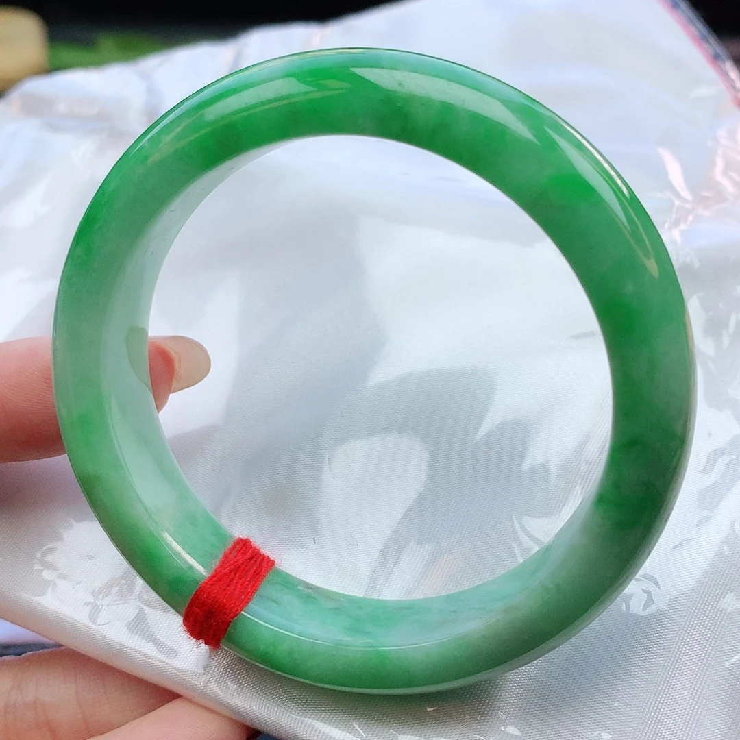 翡翠手镯未镶嵌55圈口882366