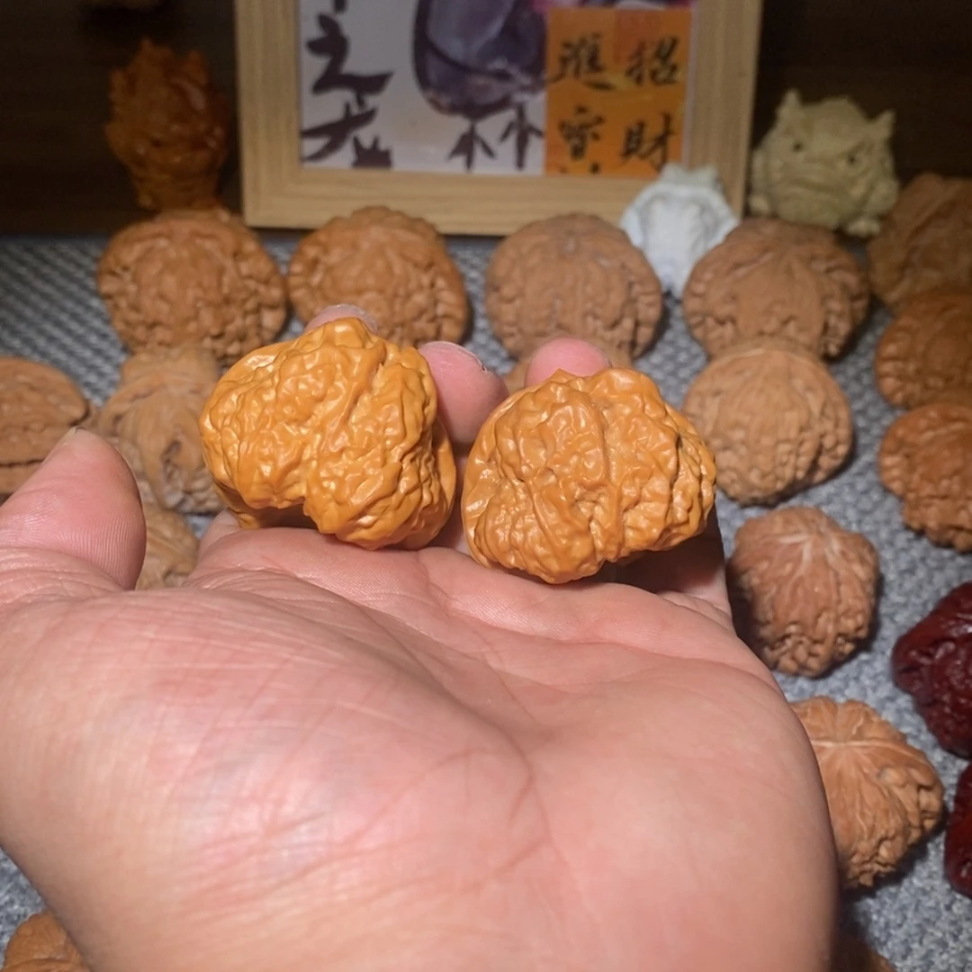 蛤蟆头 文玩吊坠核桃