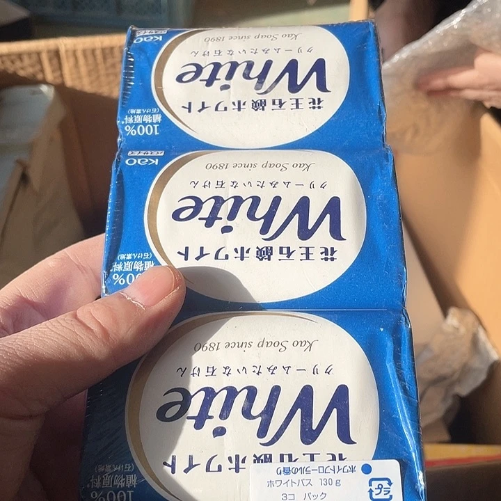 瓷片四*汤哈哈哈哈哈哈哈哈