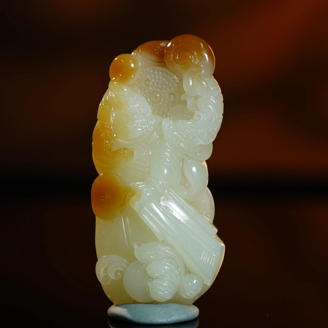 和田玉且末金山糖白武者手把件 51.54g L251027049 B