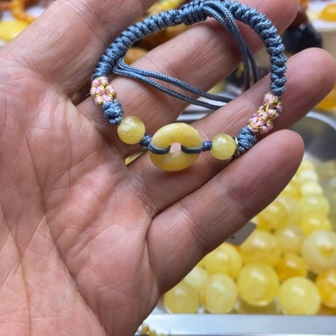 手串蜜蜡未镶嵌手串