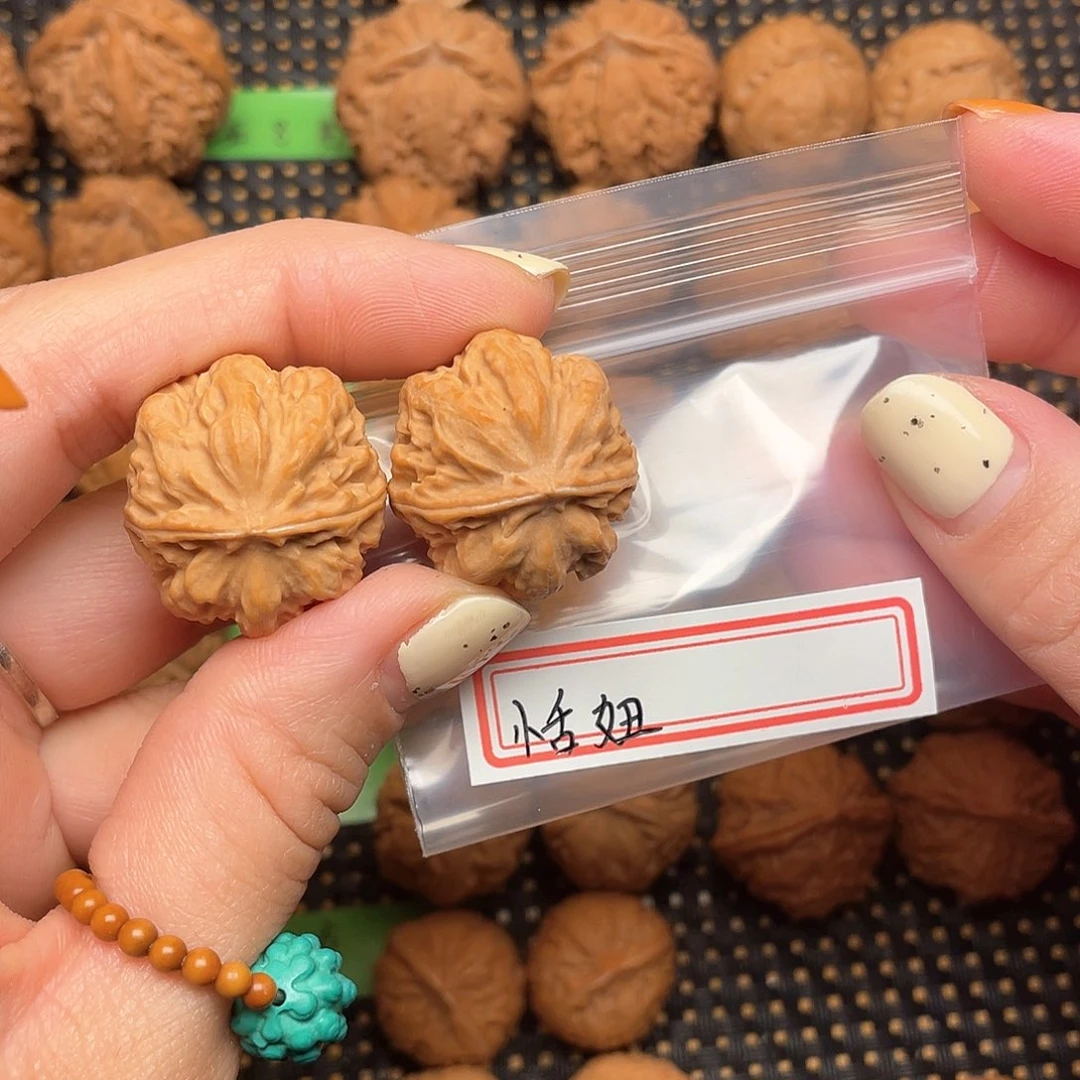 文玩核桃吊坠恬**甜26尺全品粗筋元宝