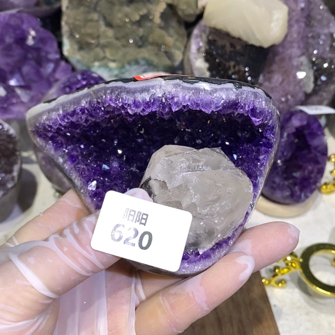 水晶大型摆件（非配饰）未镶嵌方解石