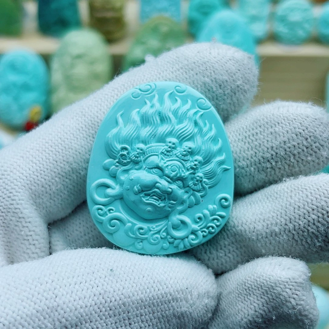 绿松石未镶嵌珠宝奇石