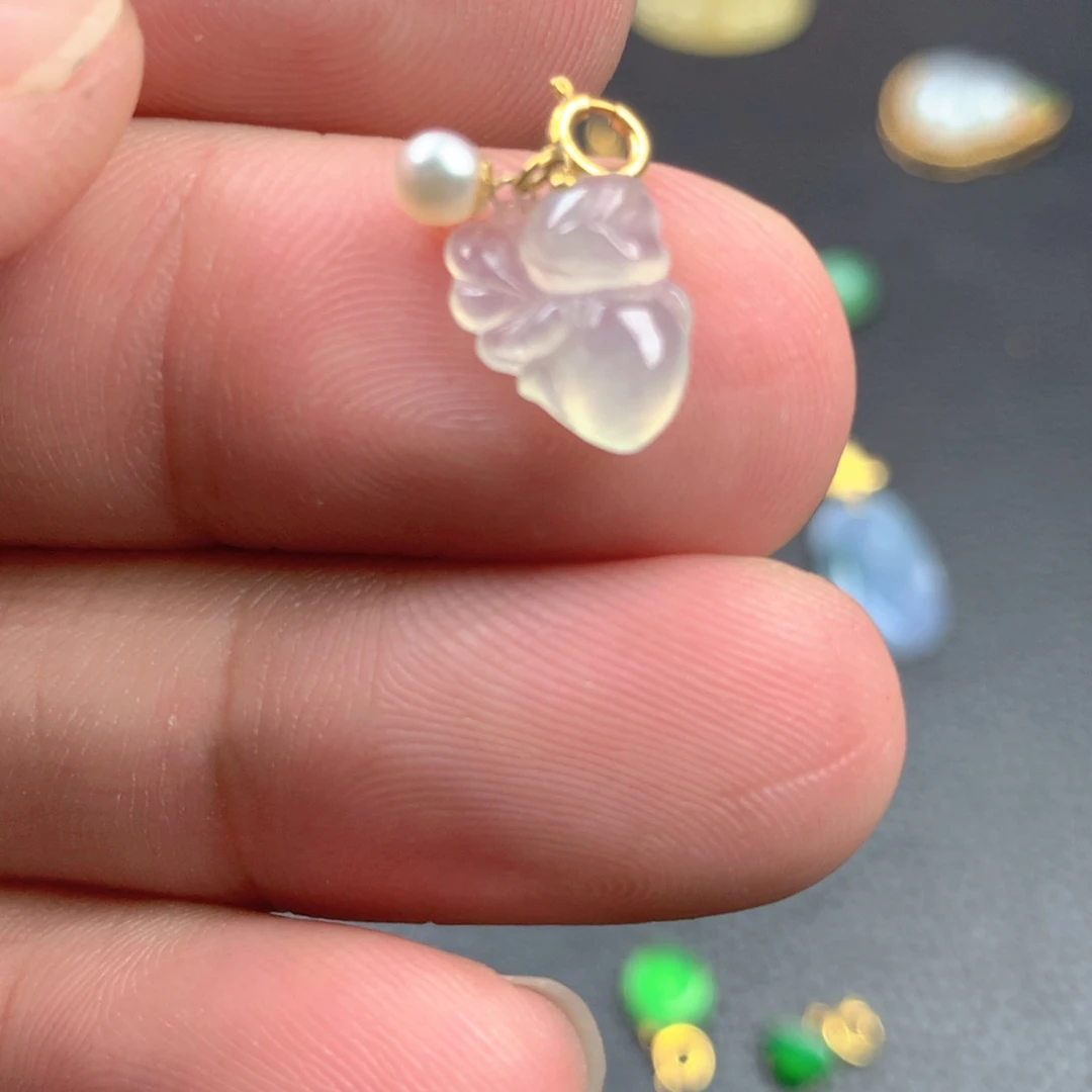 【闪购商品】颈饰18K金镶嵌翡翠翡翠