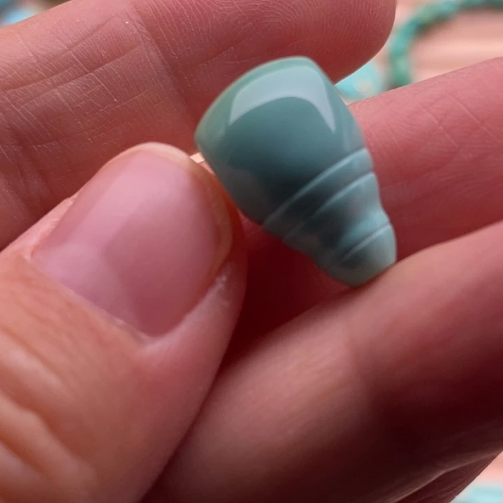 绿松石未镶嵌挂件