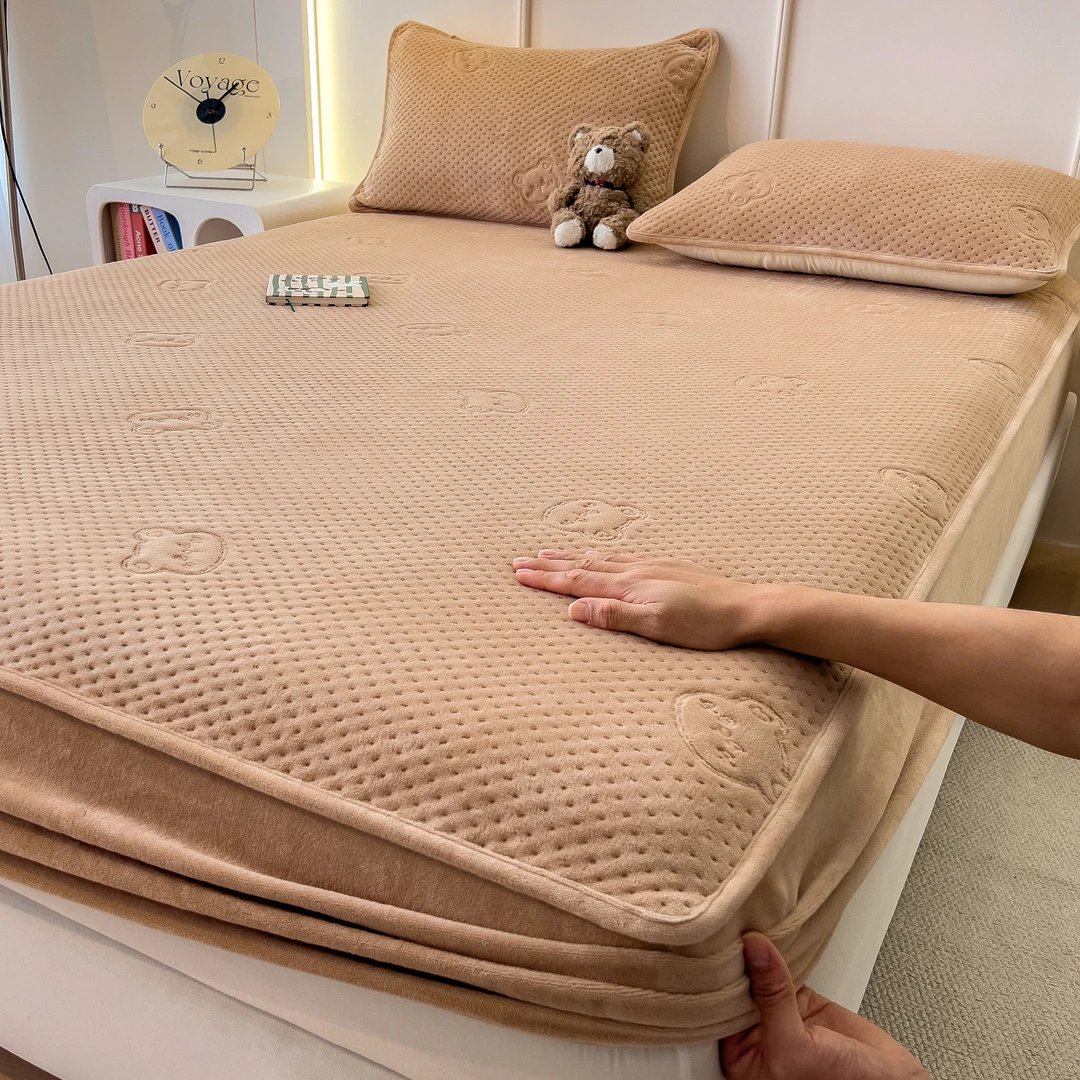 牛奶绒夹棉床笠单件床罩席梦思床垫家用全包保护罩新款加绒床套罩