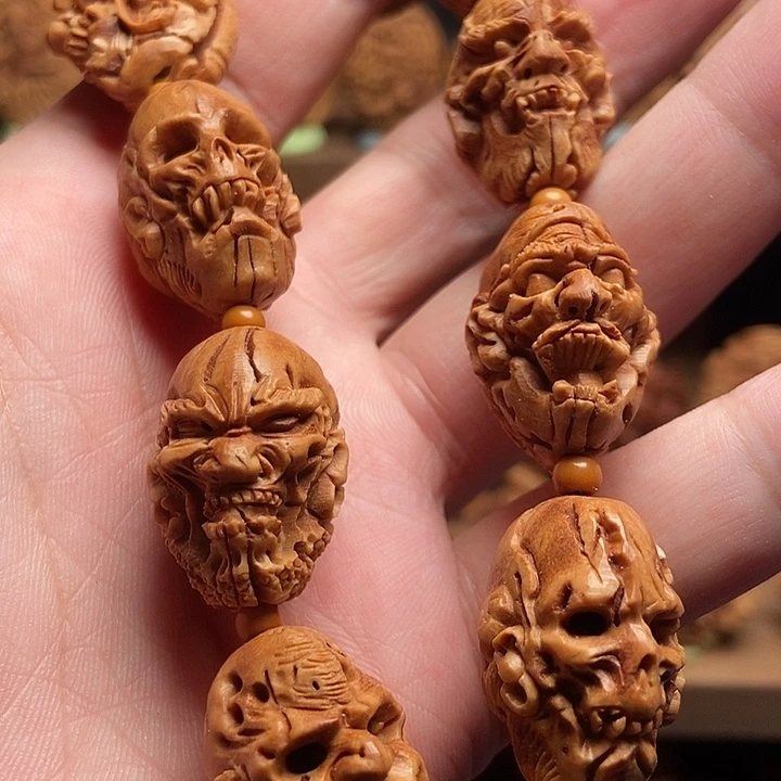 桃核僵尸罗汉手持