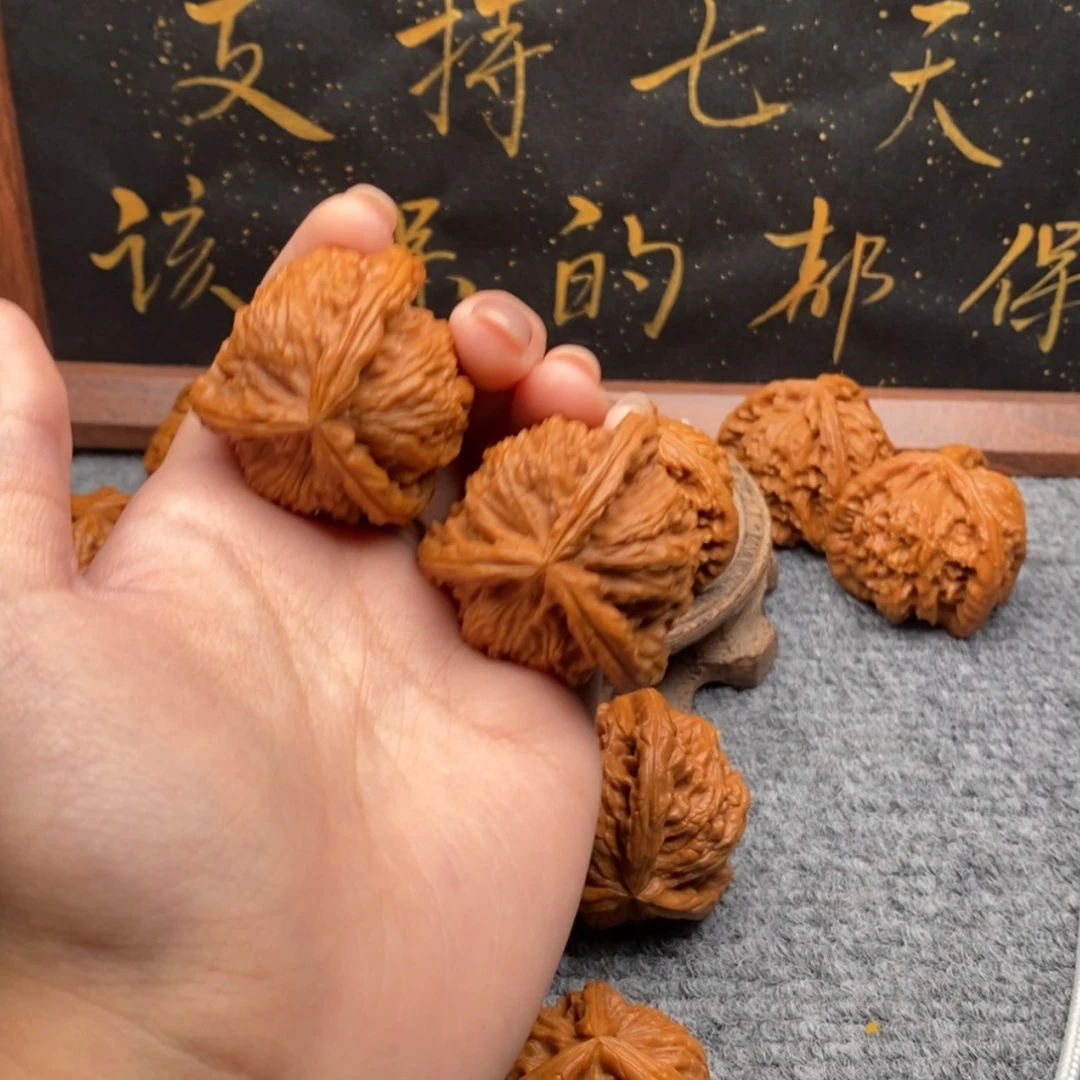 【闪购商品】吊坠文玩核桃?****?