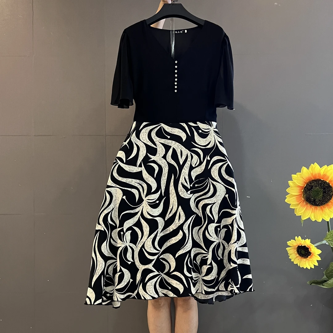 时尚简约风气质V领拼接大花假两件遮肚显瘦大码连衣裙9136