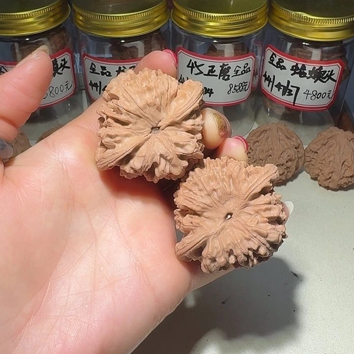 文玩核桃吊坠52全品原装王勇官帽