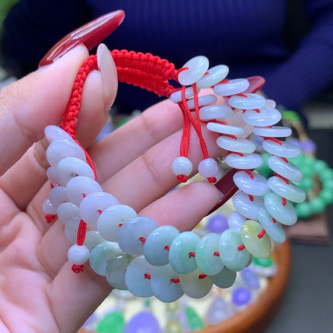 翡翠颈饰未镶嵌天然