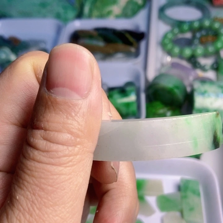 翡翠散珠天然翡翠A货挂件