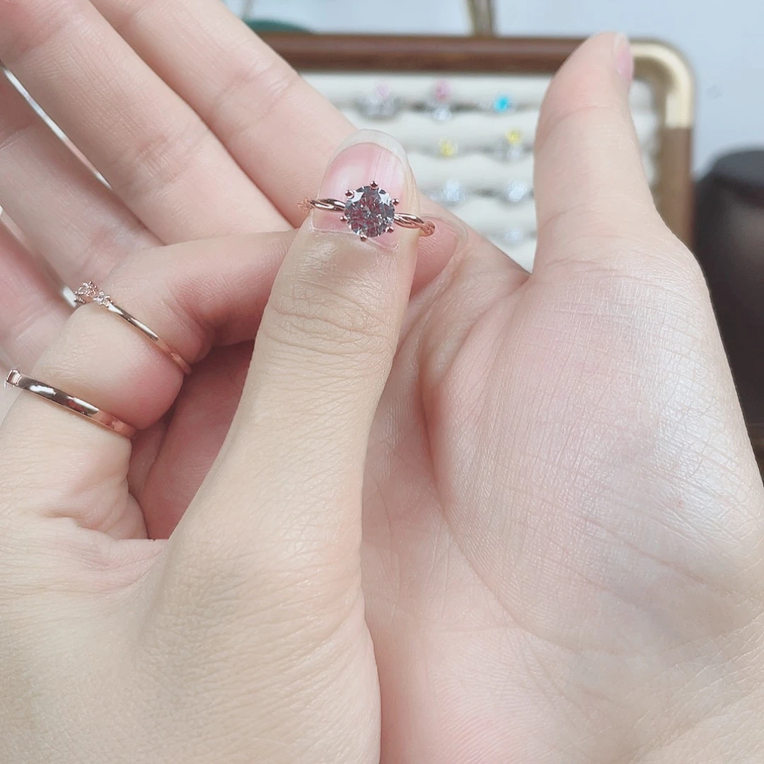 足银合成碳硅石麻花纽臂一卡玫瑰金拖15