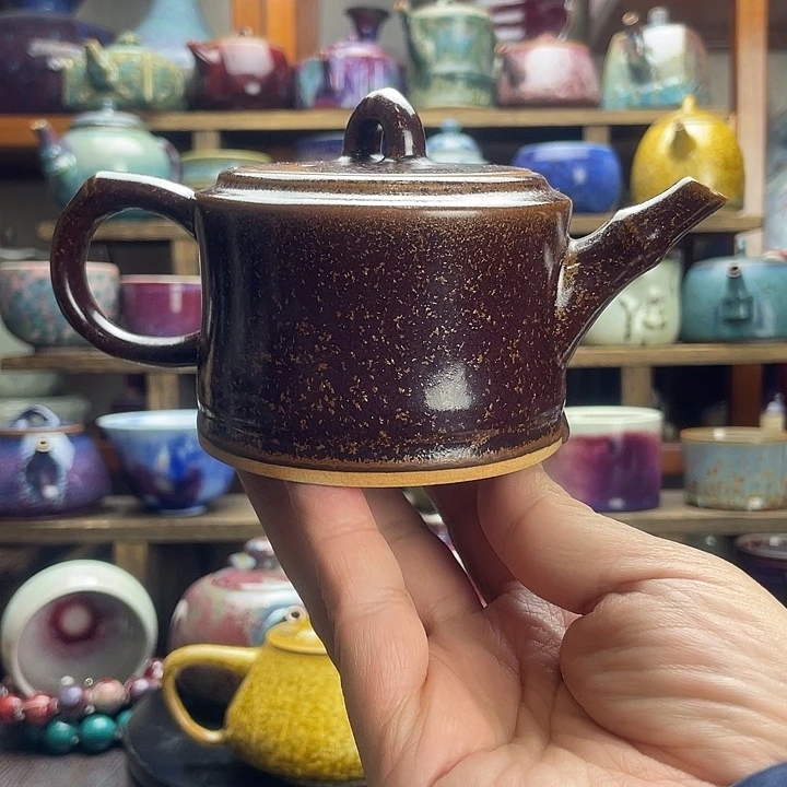 瓷杯子茶叶末釉变壶