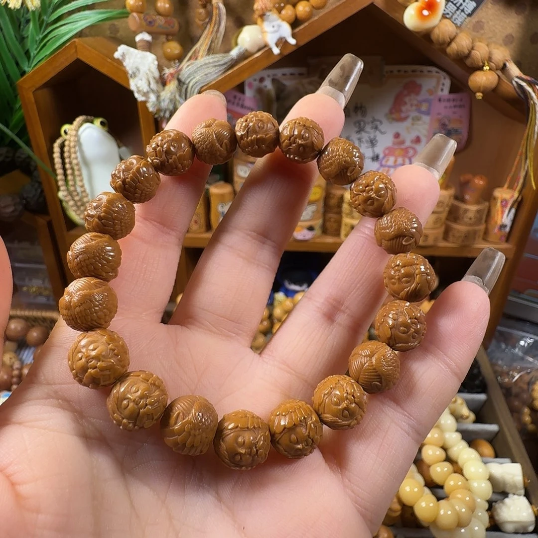 吊坠猴头核桃丘比特