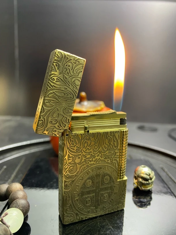 康斯坦丁油机，黄铜朗声机