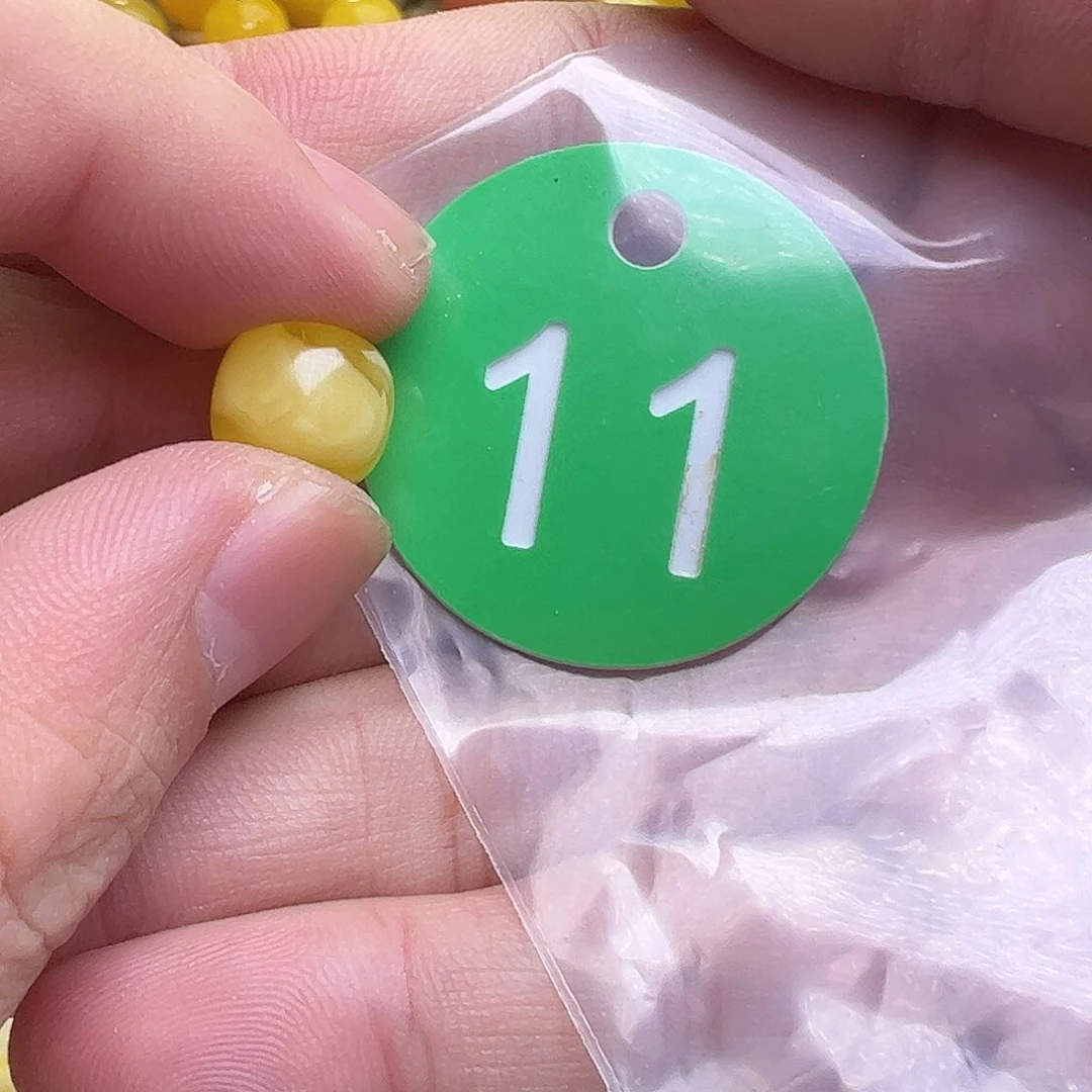 蜜蜡未镶嵌珠宝奇石彰****）11mm微瑕疵