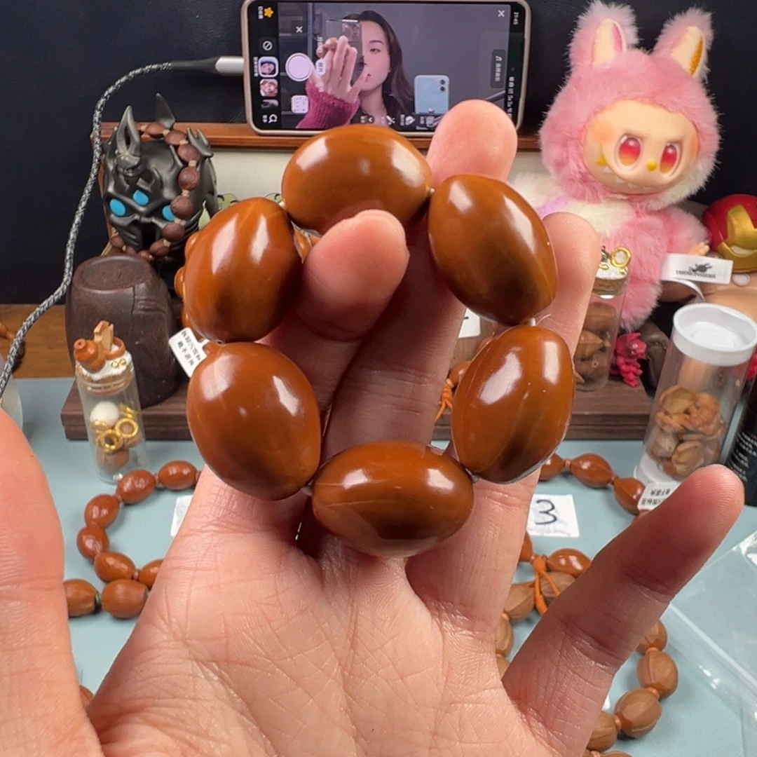 聴***风手串/手链橄榄核鹅蛋