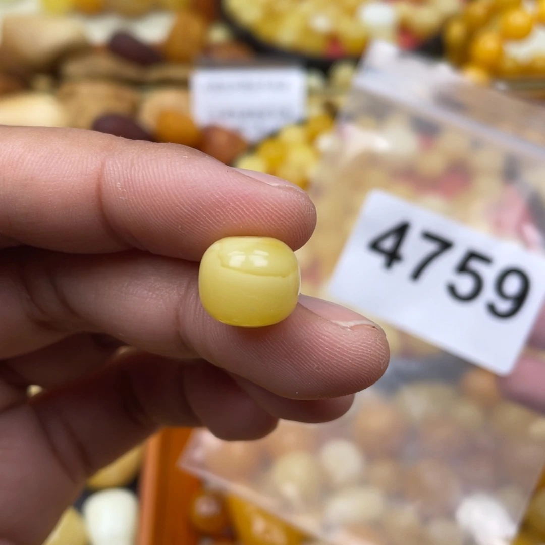 琥珀珠宝奇石未镶嵌12.3