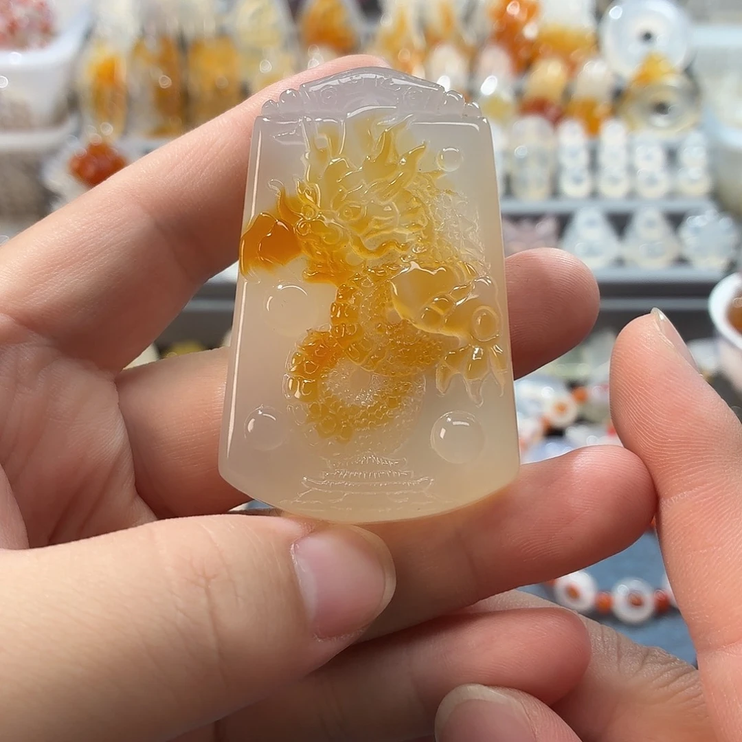 玛瑙/玉髓未镶嵌颈饰