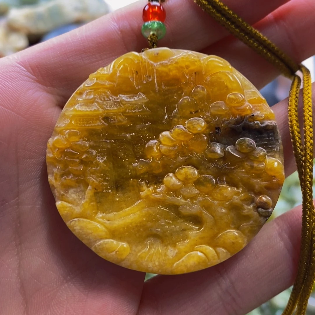 蛇纹石玉吊坠未镶嵌