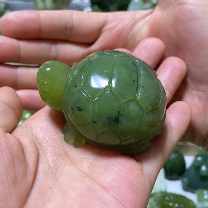 【闪购商品】未镶嵌蛇纹石玉把件