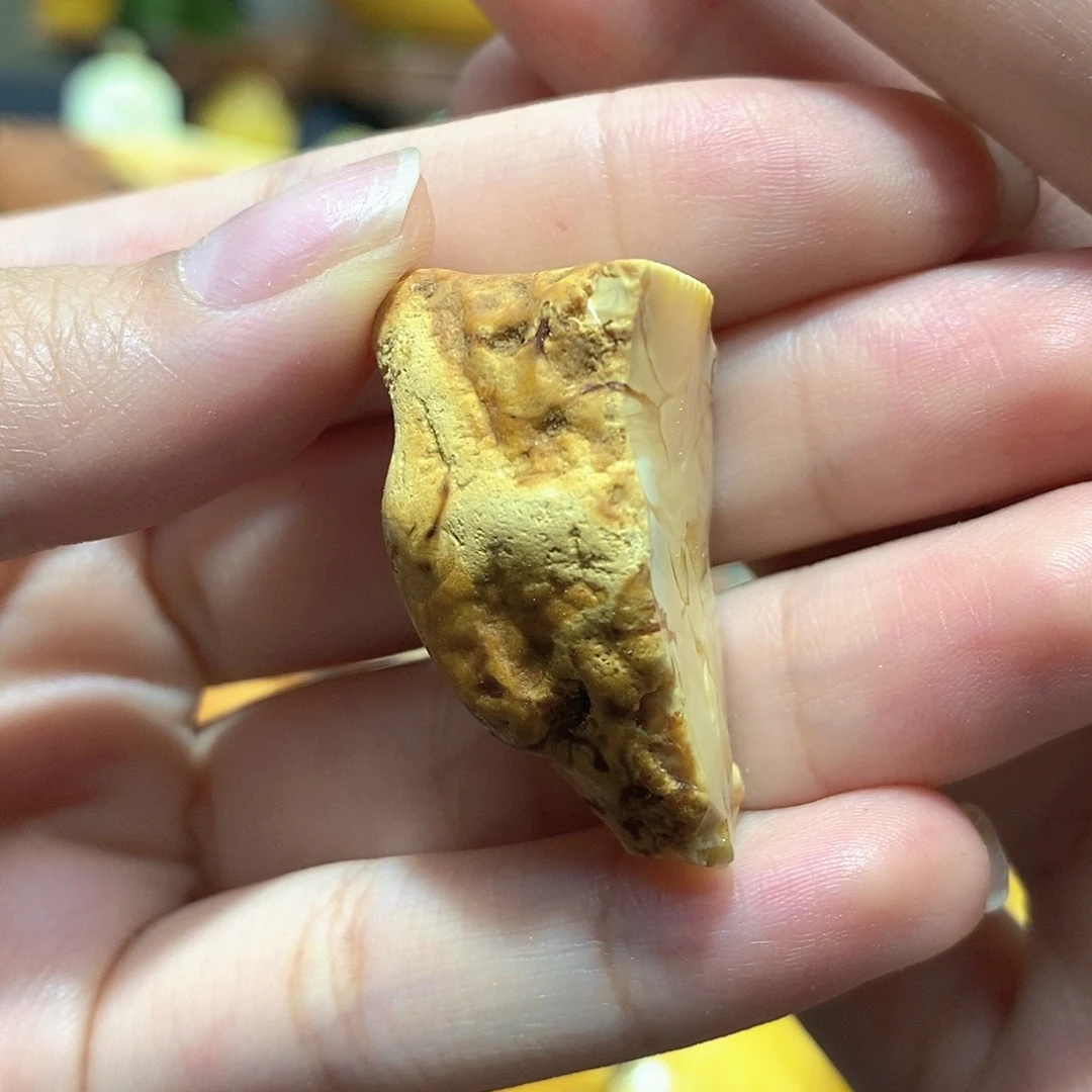 定制琥珀蜜蜡原石