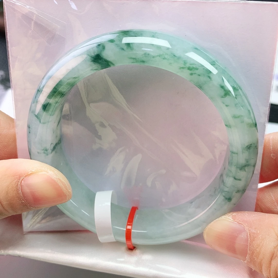 翡翠手镯未镶嵌54轮胎