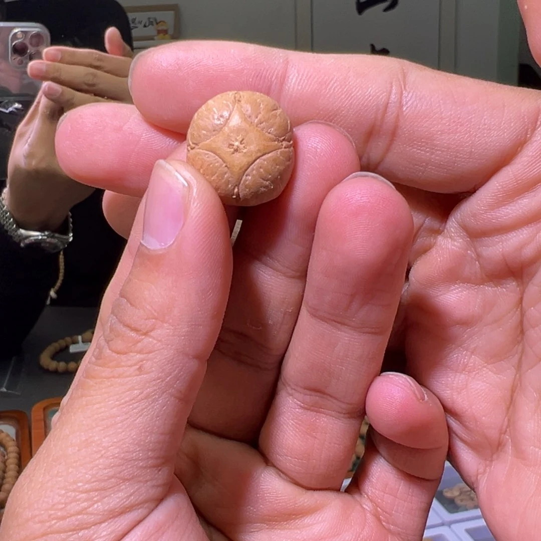 凤眼菩提手串跳***官四星